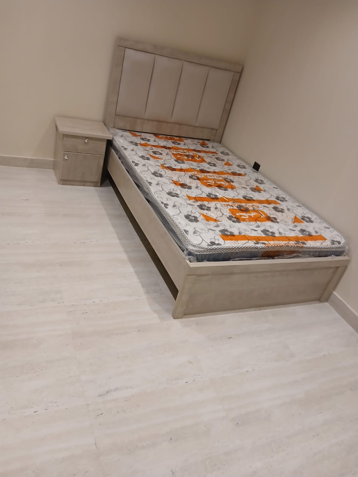 4af5d07c-cbdd-48ab-a655-64ec94d6f0c0_سراير جاهز وتفصيل.jpeg